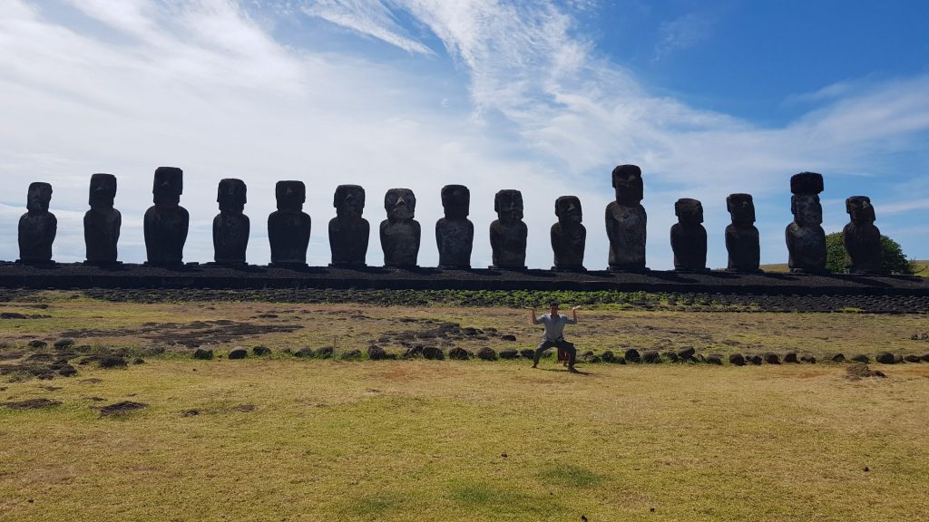 Mysterious Rapanui or three days on Easter Island